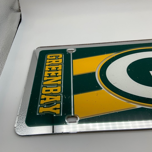 Vintage NFL Green Bay Packers Logo Striped Mirrored Decorative License Plate - Picture 3 of 12